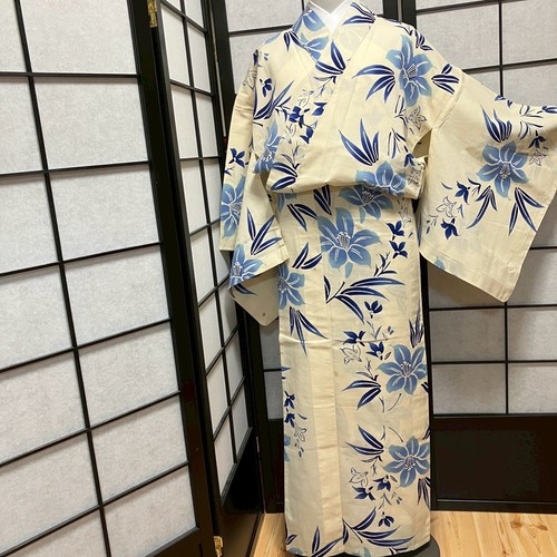 9061 kimono traditionnel - kimono,