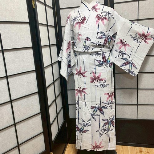 8765 kimono traditionnel - kimono,